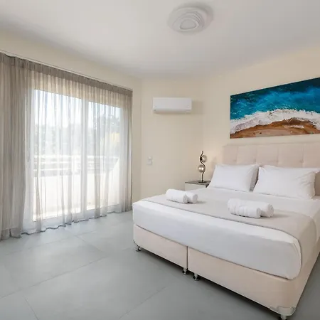 Апартаменты Celestial Blu Penthouse *