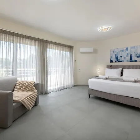 Апартаменты Celestial Blu Penthouse *