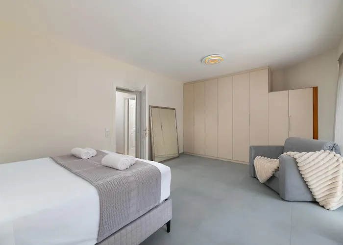 Celestial Blu Penthouse Rhodes City